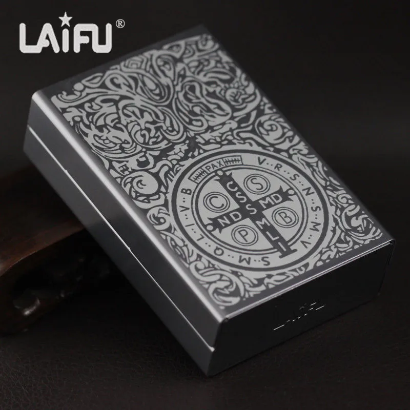 

Personalized Ultra Thin Male Metal Cigarettes Case Sliver Constantine Cross High Quality Cigarettes Boxes Laser Design Forever