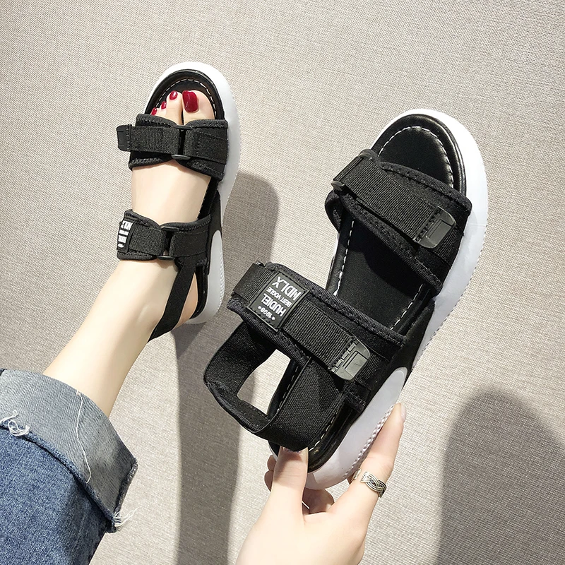 HKJL Chunky sandals for women 2019 new Korean version platform flat bottom simple joker sports web celebrity shoes A349