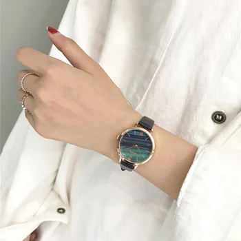 

French Watch Female Student Korean Edition Simple Restoration of The Ancient Literature and Art Sen Female Luxury Watch Women