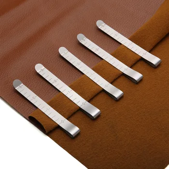 

1PCS METAL SEWING CRIMPING CLIP STAINLESS STEEL HEMMING CLIPS WITH BUILT-IN RULER CLOTH MEASUREMENT RULER