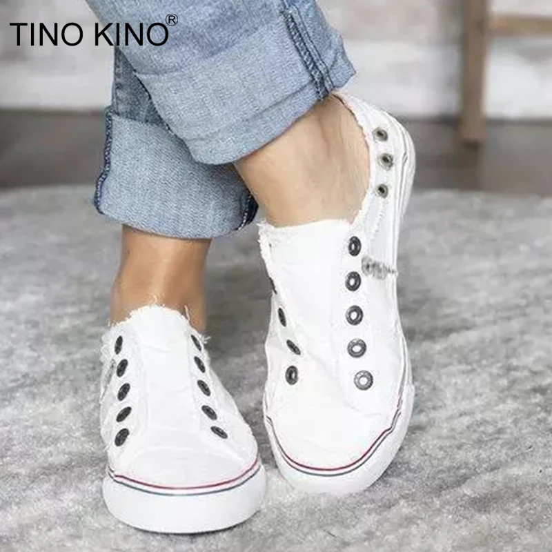 

TINO KINO 2019 Women Canvas Flat Autumn Vulcanized Shoes Ripped Slip On Ladies Loafers Metal Fashion Comfort Casual Female Shoes
