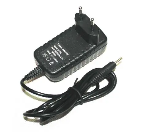 High quality IC 1PCS Universal Charger 5V 2A DC 2.5mm Power Adapter Supply for Tablet PC iWork8 3G Q88 Chuwi V88 Cube U35GT2 High quality IC 1PCS Universal Charger 5V 2A DC 2.5mm Power Adapter Supply for Tablet PC iWork8 3G Q88 Chuwi V88 Cube U35GT2
