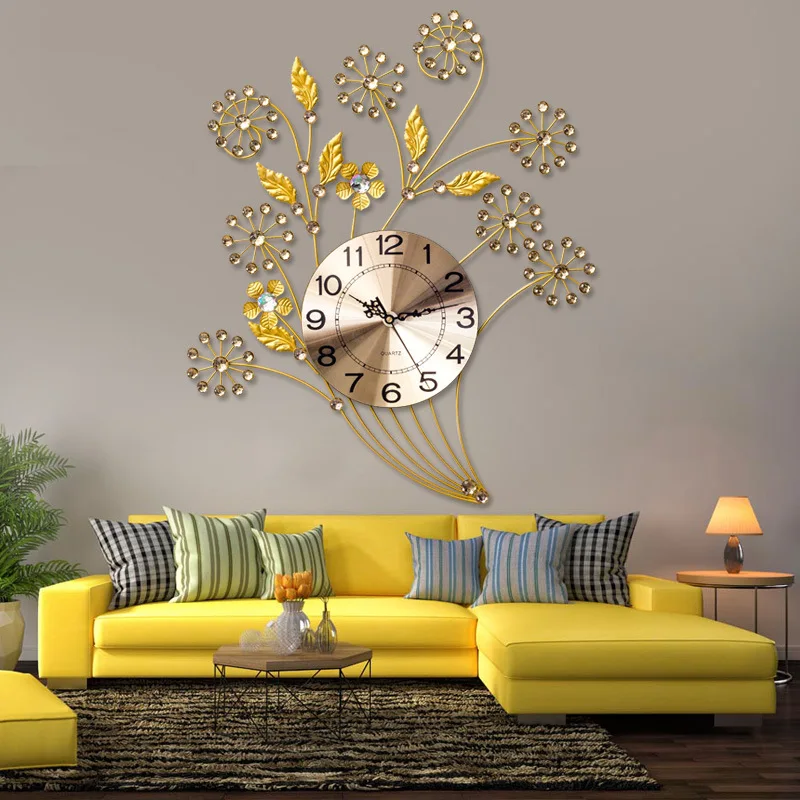 

European Crystal Beautiful Mute Clock Simple Creative Living Room Wall Clock Modern Home Clock Fashion Decorative Quartz Clock