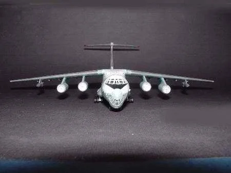 Модель Trumpeter 03902 1/144 масштаб самолет Илюшин IL-78 Midas сборочная модель строительные Весы Модель самолета наборы