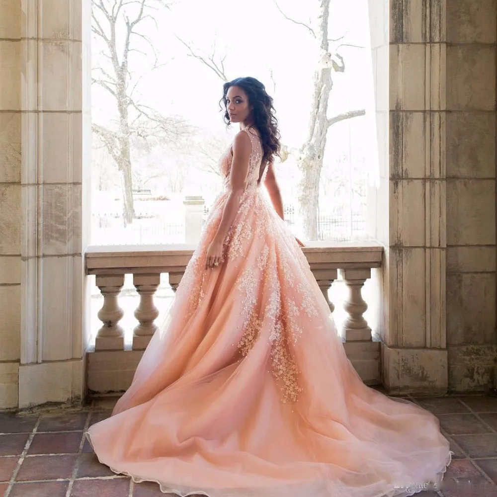 

Blush Pink 3D Flower Long Prom Gowns Lace Pearls Tulle Evening Gowns Deep V-neck Aline Formal Party Dresses Abendkleider 2018