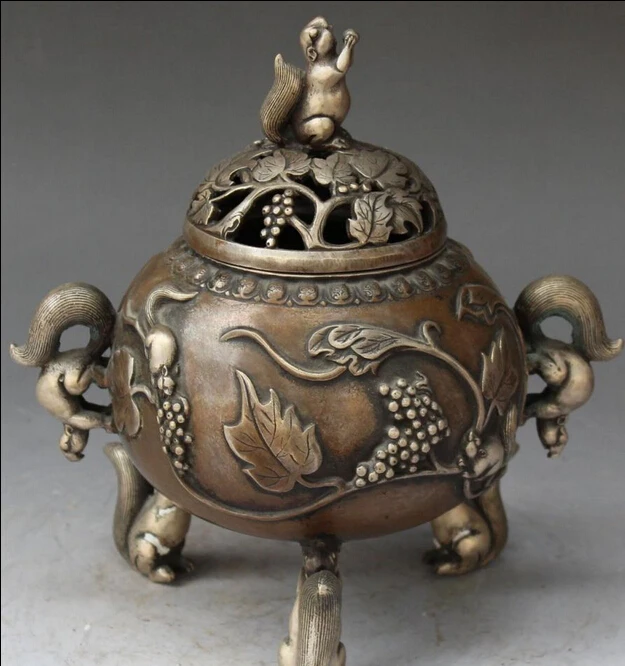 

10" Marked Chinese Bronze Dynasty Palace Leaf squirrel Incense Burner Censer R0709 Discount 35%