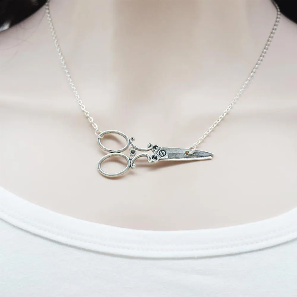 Fashion Scissors Charm Necklace Silver Metal Pendant Chain Stylist Hair Dresser Jewelry