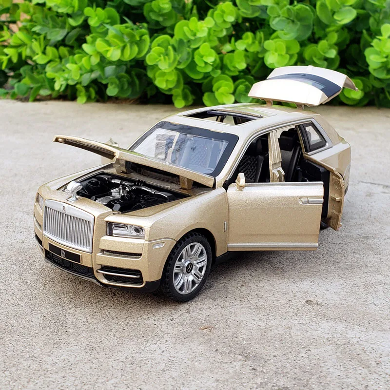  Wheels 1:32 Rolls Royce Cullinan Diecast Toys Vehicle Models Metal Car Model mini cars track birthd
