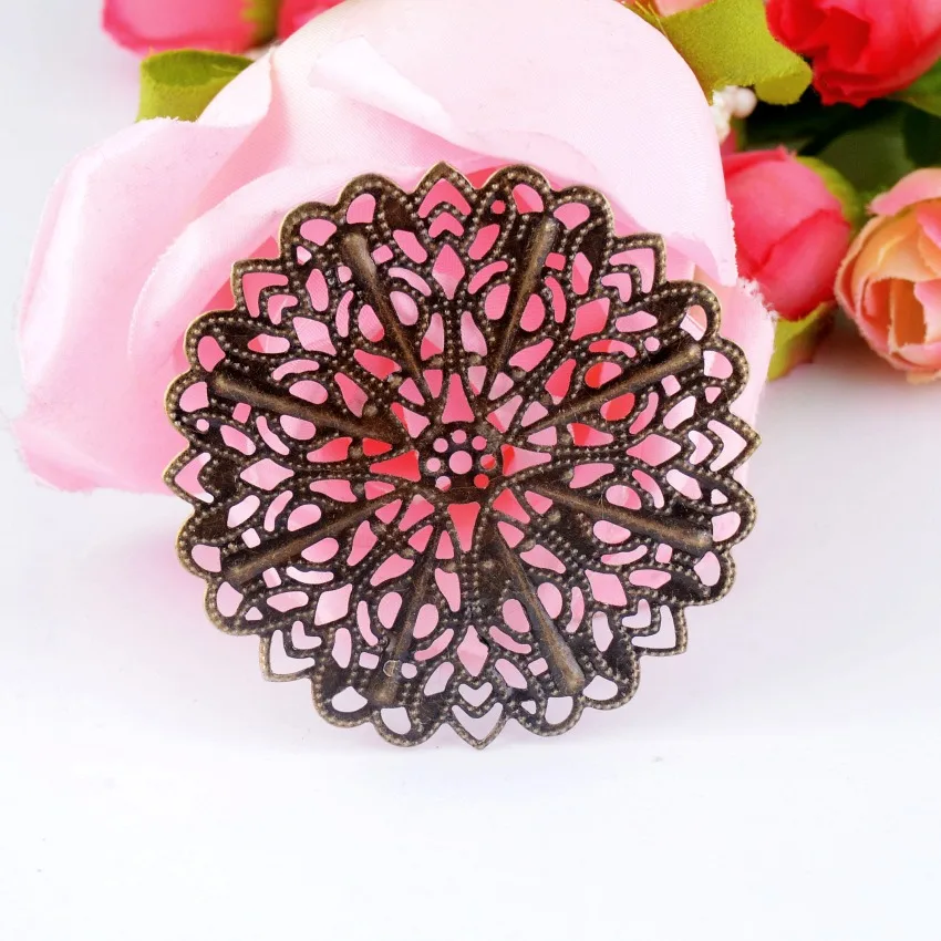 

Free shipping-30Pcs Antique Bronze Filigree Flower Wraps Connectors Metal Crafts Gift Decoration DIY Findings 5.2cm