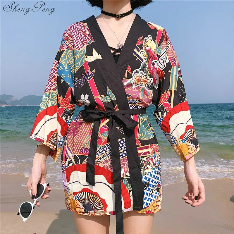 

Kimonos woman 2018 Japanese kimono cardigan cosplay shirt blouse for women Japanese yukata female summer beach kimono Q716