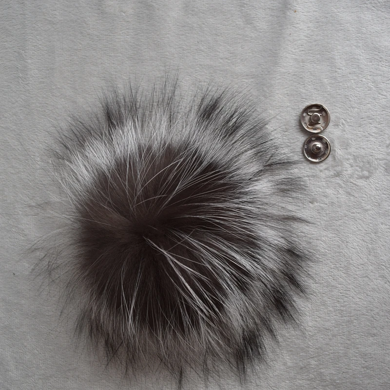 Big Genuine Real Silver Fox Fur Pompom Fur Pom Poms Ball for Hats Caps Accessories Natural
