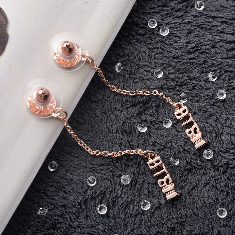 

Nieuwe Kpop Bangtan Jongens Dezelfde Stijl Stud Earring Mode-sieraden Rose Gold Lange Ringen Eardrop 1 paar