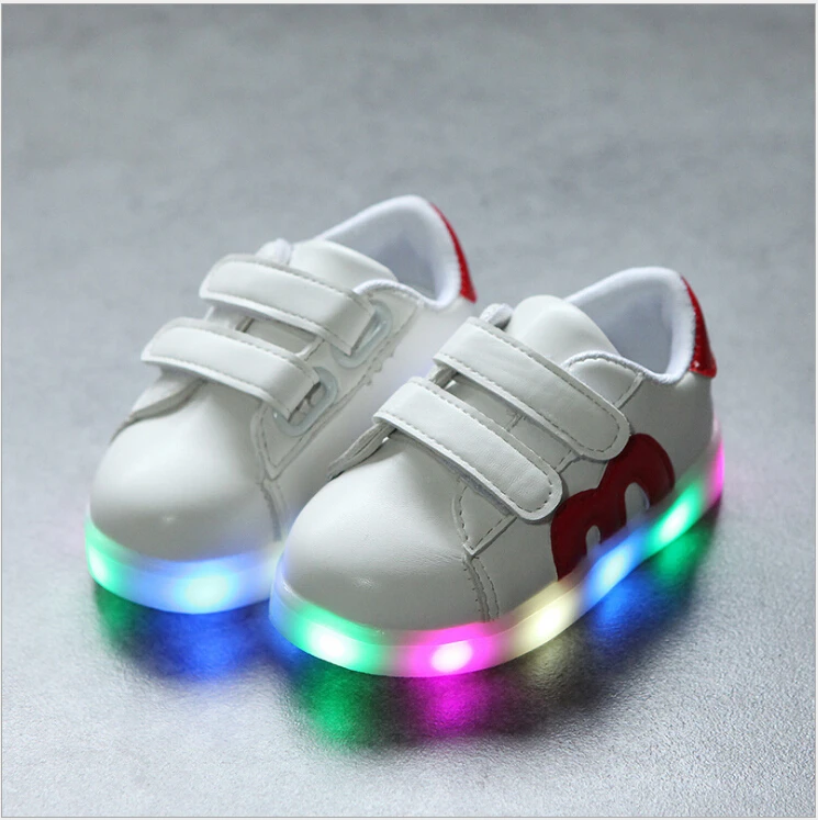 

2018 New Children Shoes Kids Light Up Flash Sport Sneakers Spring Baby Girls Boys Running Shoes Luminous Toddler Shoes size21-30