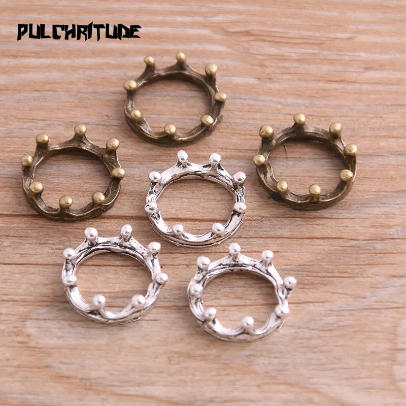 

PULCHRITUDE 10pcs 17*17mm Metal Alloy Two Color Round Flat Crown Charms Pendants For Jewelry Making DIY Handmade Craft