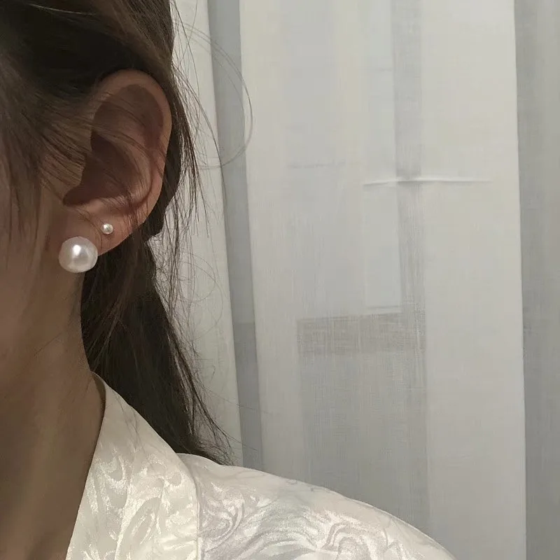 

Korean Style Irregular Natural Pearl Small Stud Earrings for Women Ladies Wedding Engagement Earrings Party Jewelry