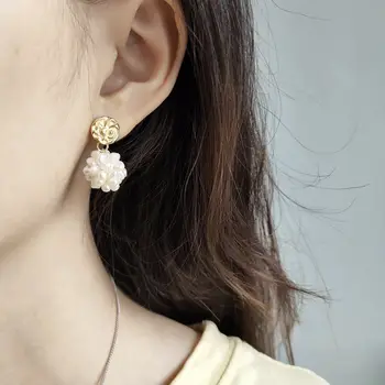 

Silvology Irregular Flat Spike Freshwater Pearl Earrings 925 Sterling Silver Elegant Stud Earrings For Women Fashionable Jewelry