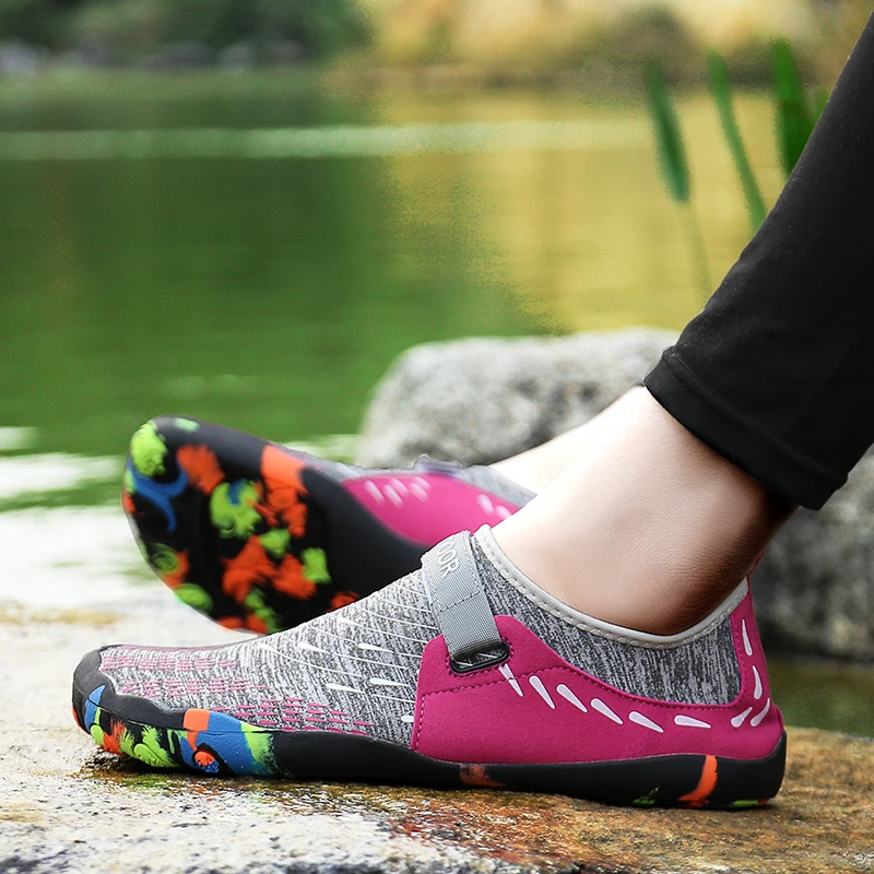 

Swimming Shoes Women Summer Outdoor Five Fingers Beach Shoes Breathable Unisex Water Barefoot Rubber Beach Swimming Sneaker