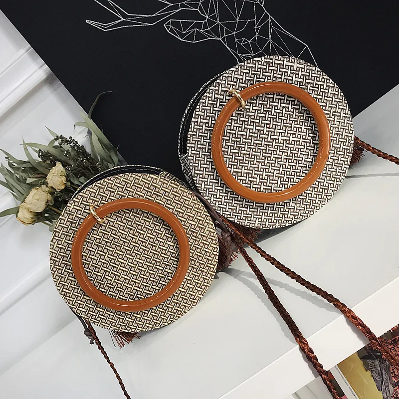 

Female Straw Beach Bag Tote Round Bags For Women 2019 Summer Wicker Designer Handbags Ladies Rattan Shoulder Messenger Bag Sac A
