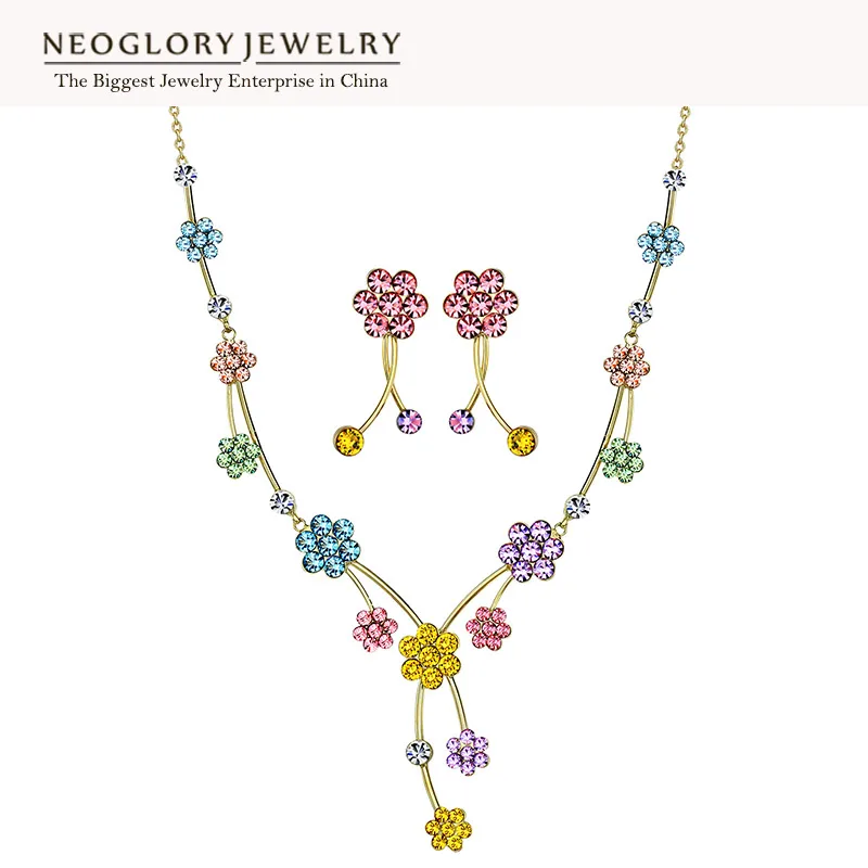 Neoglory MADE WITH SWAROVSKI ELEMENTS Rhinestone Light Yellow Gold
