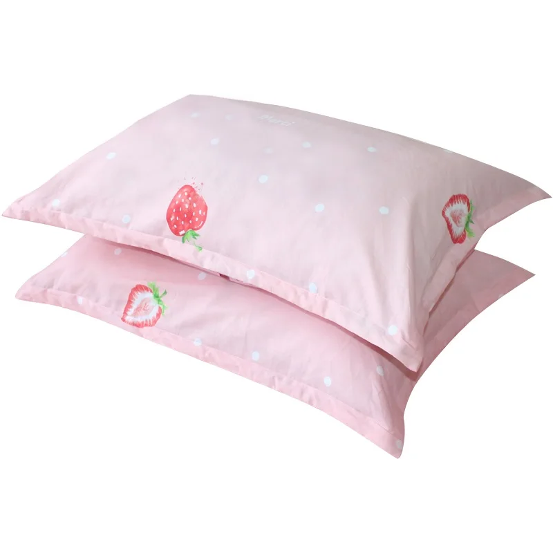 

2pcs/lot Breathable Baby Pillowcase Strawberry Printed Infant Pillow Cover 74x48cm Cotton Toddler Pillow Case Baby Room Decor