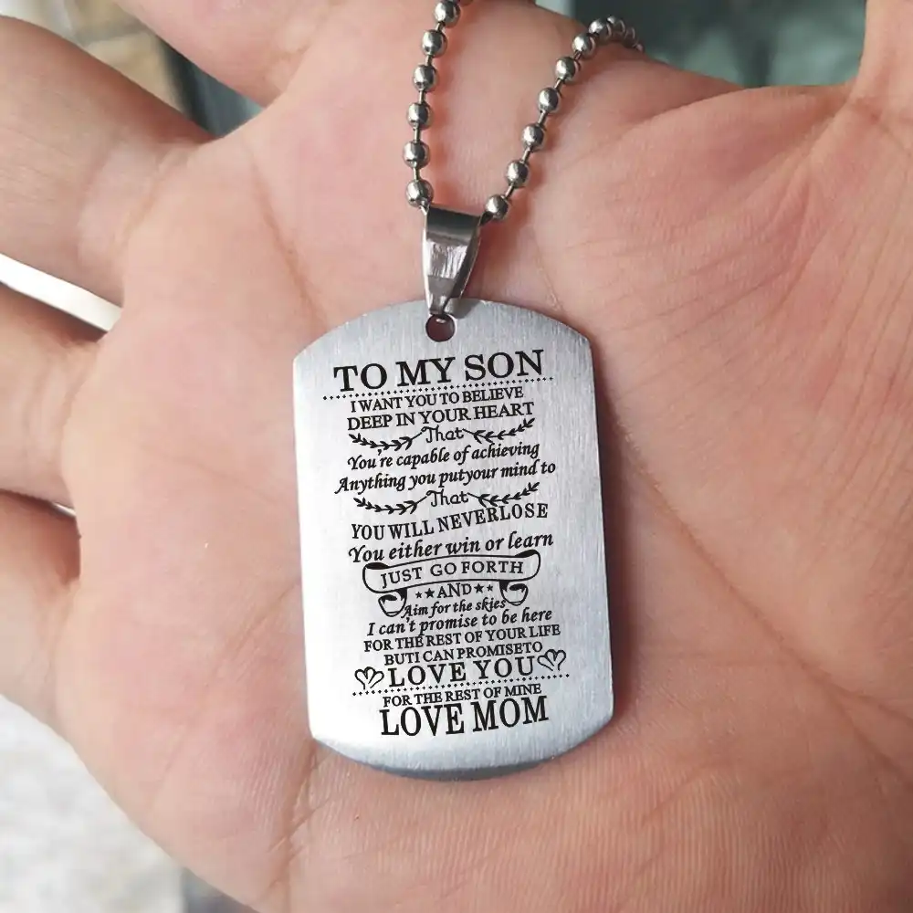 mom necklace from son