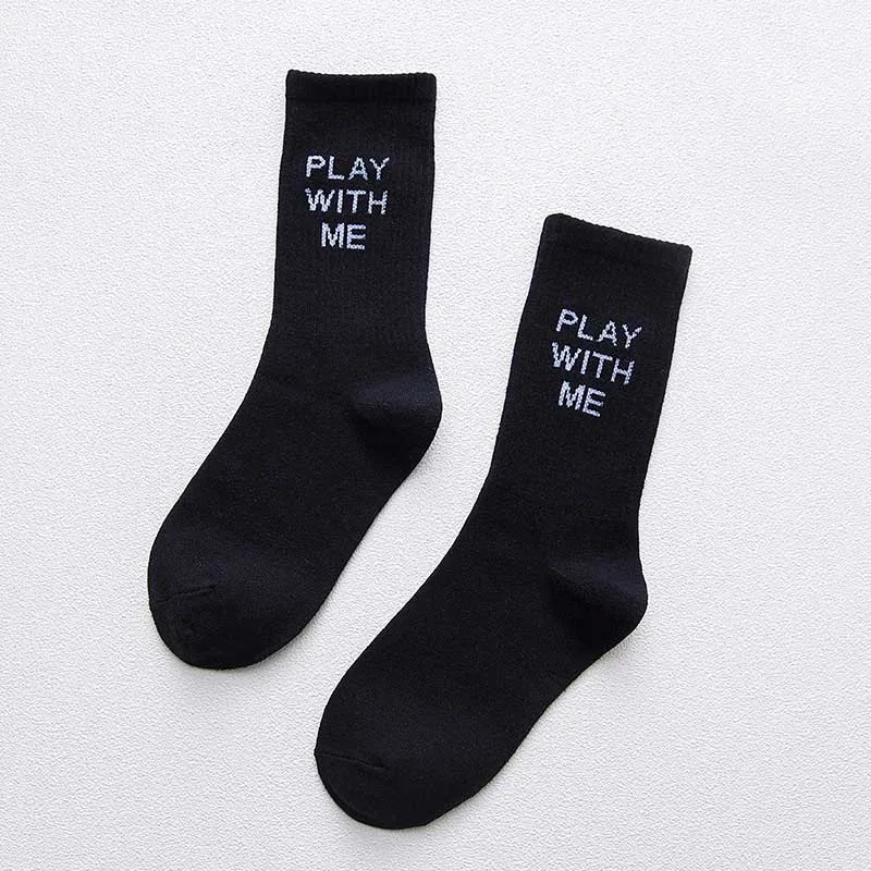Mode-Frau-casual-Brief-Socken-neuheit-Mond-Sterne-lila-wei-schwarz-harajuku-Socken-atmungsaktive-Motion-Baumwolle(6)