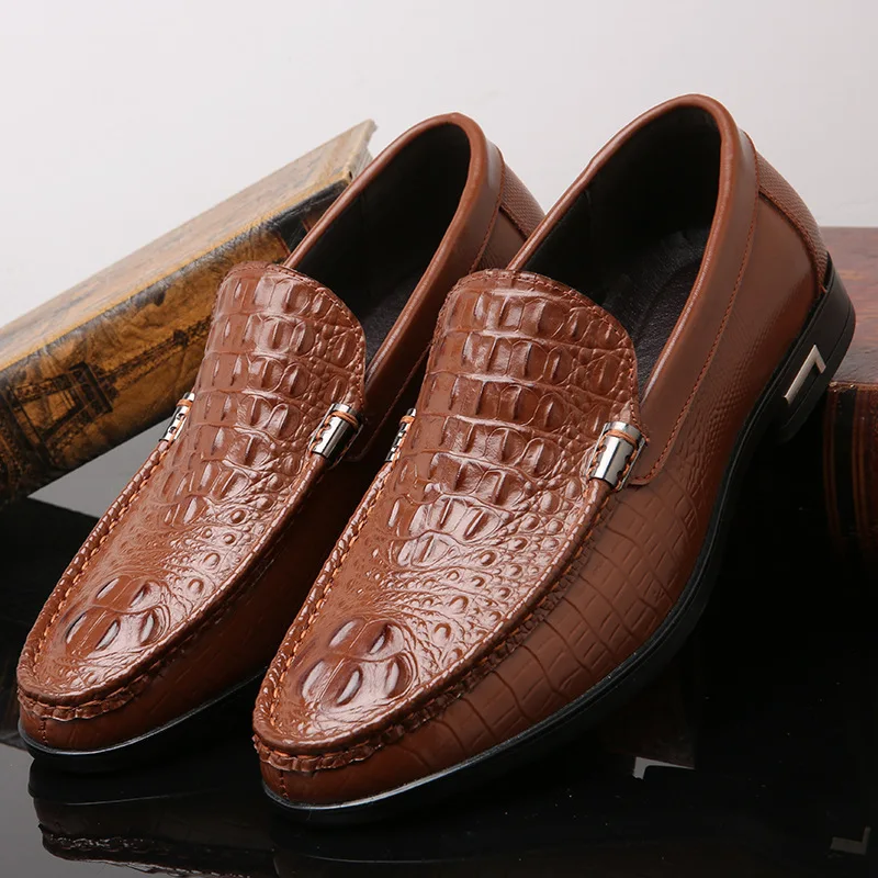 

Men Genuine Leather Shoes Shallow Casual Shoes Men Loafers Moccasins Man Sneakers Comfortable Plus Size 38-44 Peas Shoes