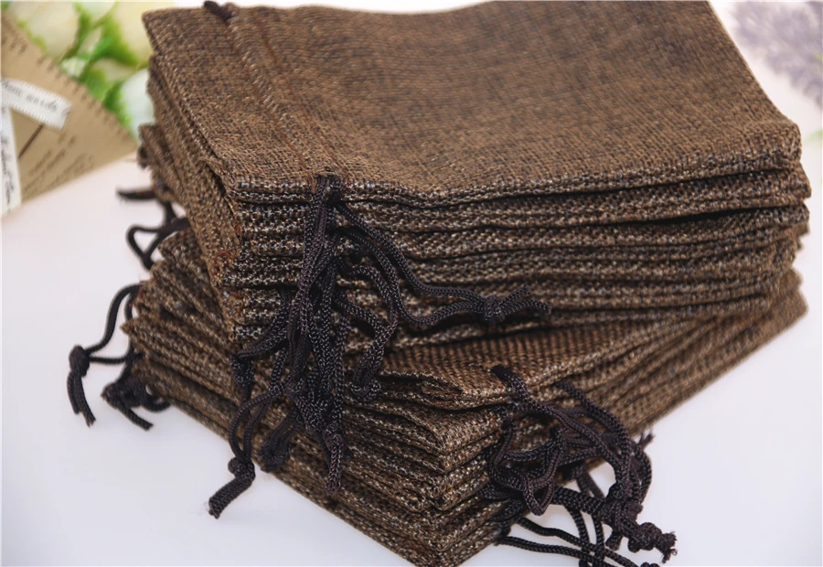 Burlap bag (124)