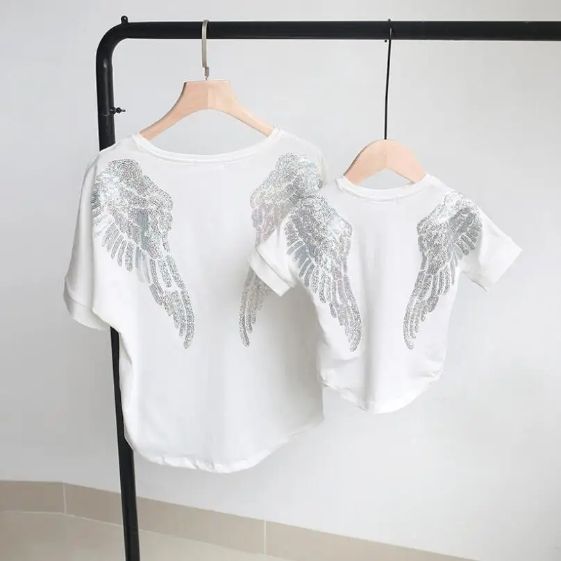 Одинаковые футболки с крыльями ангела для мамы и дочки; семейная одежда; Летняя Повседневная футболка с короткими рукавами; семейный образ - Цвет: white