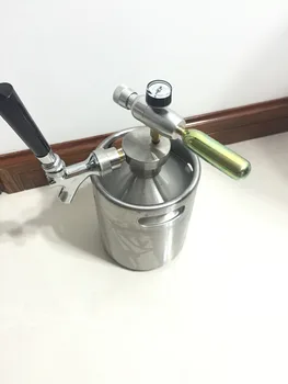 

3.6L mini growler spears Beer Spear with Tap Faucet with CO2 Injector Premium +3.6L Mini Keg Beer Growler