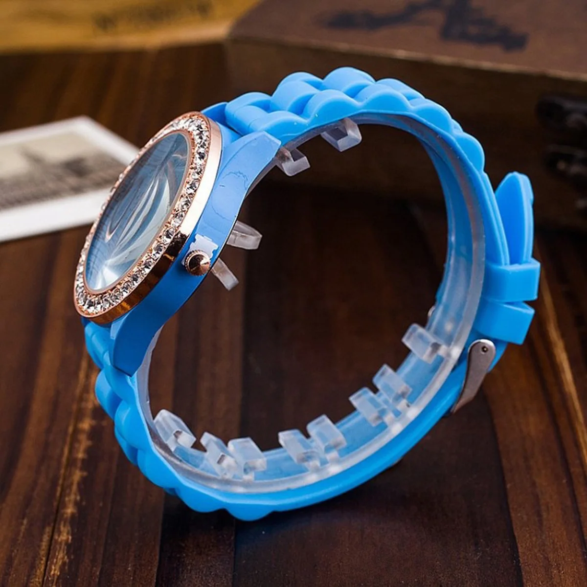 Geneva Casual Watch Women Crystal Dress Watch 2017 Quartz men Silicone watches Unisex Wristwatch Sports watch relogio feminino