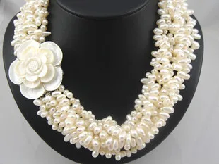 

Designer Natural Real Freshwater Pearl Necklace With Shell Flower Clasp Dancing Pearl Twist Necklace Multilayer Nobilty Chunky