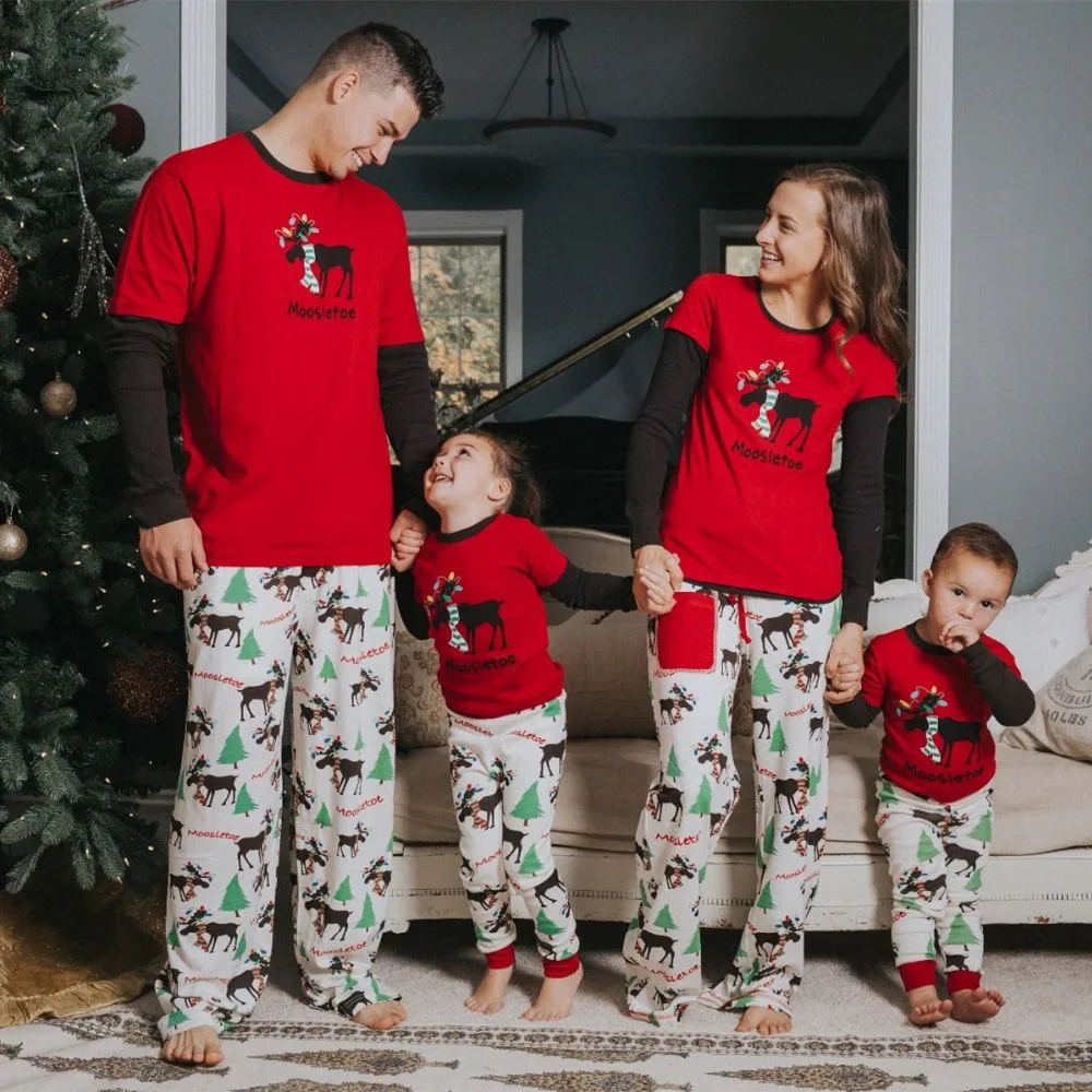 Новые одинаковые комплекты для семьи с изображением рождественского оленя, хлопковый пижамный комплект с принтом для мамы, папы и ребенка, одежда для сна, одежда для сна