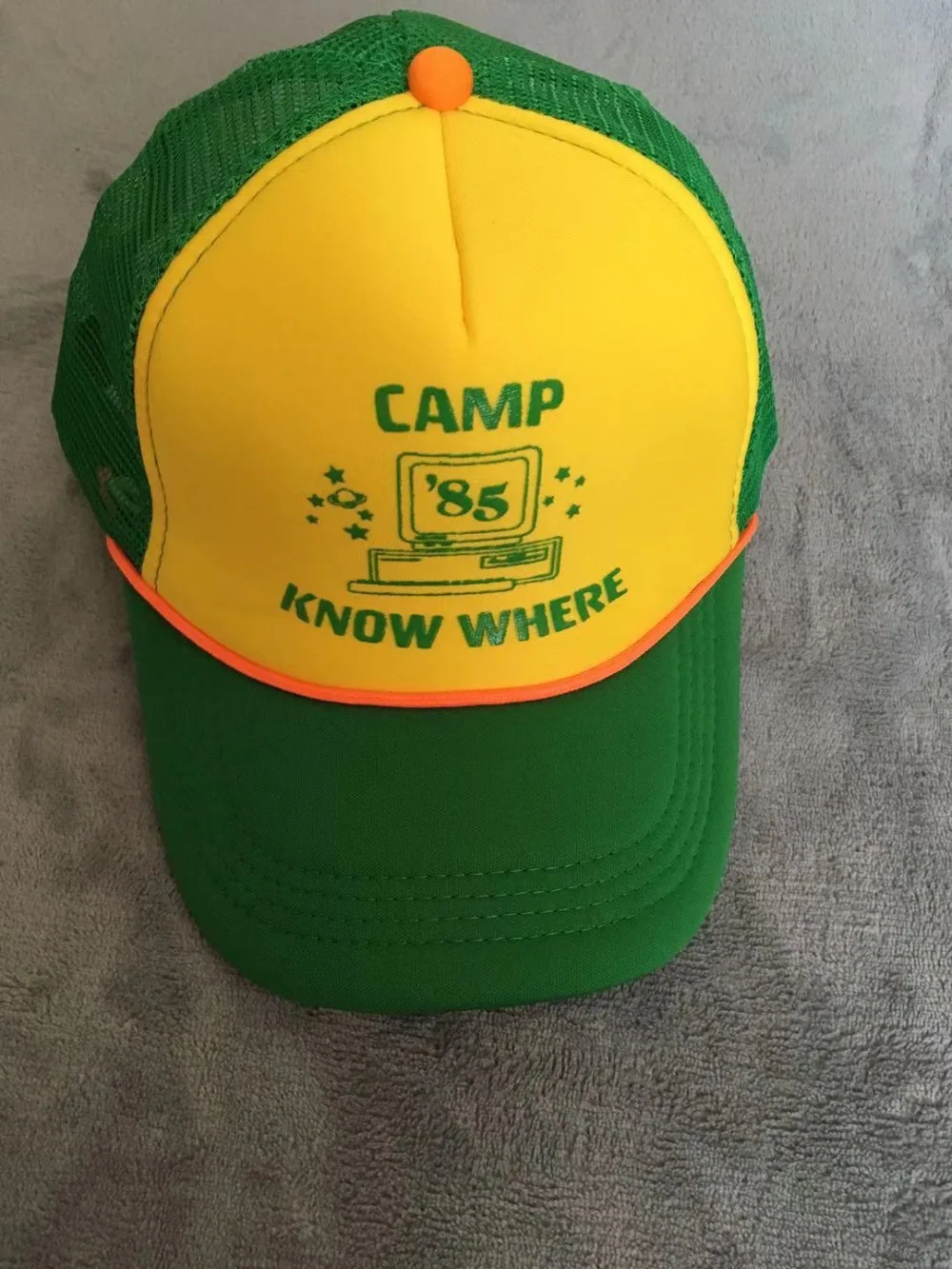 Новые странные вещи 3 Дастин бейсбольная шляпа ретро Сетка Дальнобойщик взрослый "Лагерь знать где" зеленый желтый Кепка синий косплей подарок