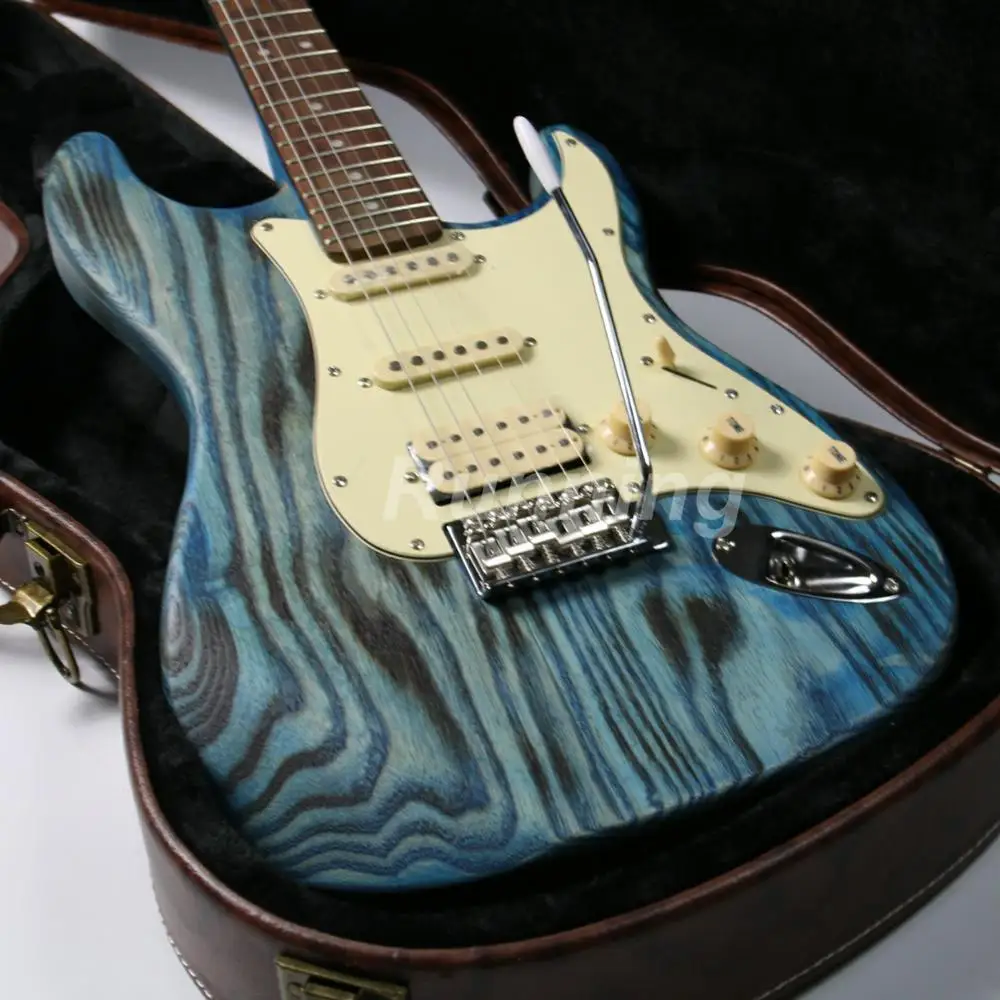 

Electric Guitar Alder Body Nitrolacquer Stain Finish 100% Handmade Vintage Tuner White Pickguard