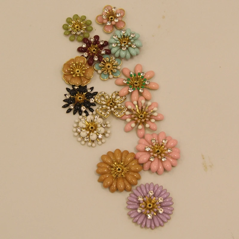 Buy 200pcs Daisy Flower buttons Decorative Wedding