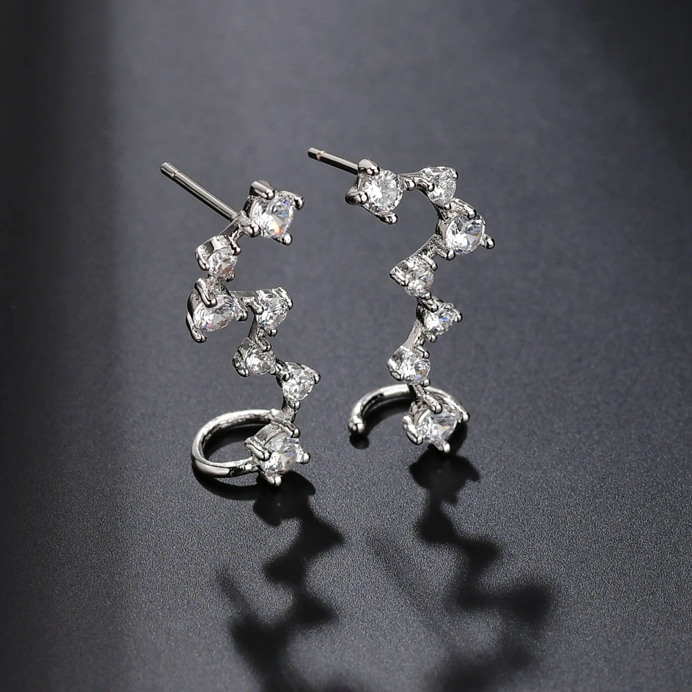 

Crystal Star Ear Climber Tiny Star Stud Earrings For Women Everyday Teen Mothersday Celestial Birthday Gift Jewelry Earrring