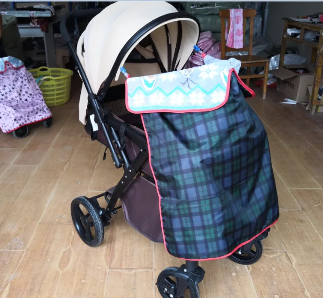 Baby stroller windproof blanket Autumn winter warm blanket thicken