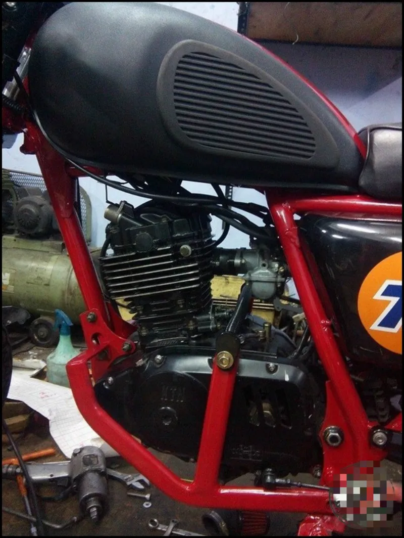 

Vintage Motorcycle Modified Fuel Tank Decorative Adhesive Stickers Rubber Tank Paste Skin Rubber Skin Protection Board