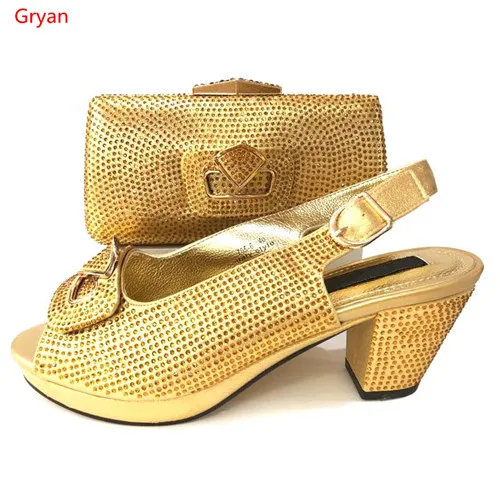 

Gryan Italian Decorated With Rhinestone Shoes And Bags To Match Set 2018 Nigerian Pretty Women Wedding Shoes And Bag Set G6-10