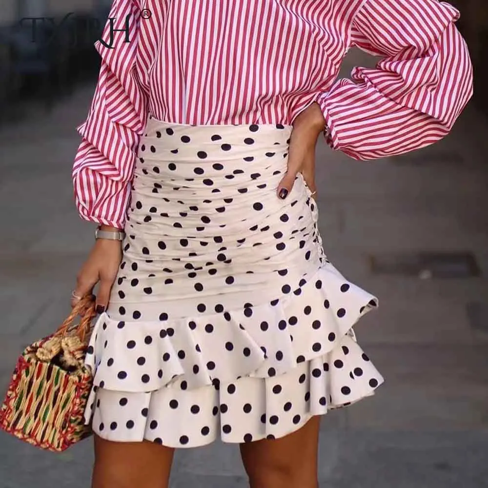 

TXJRH Bohemian Contrast Color Black White Polka Dot Print Short Skirt High Waist Beach Layered Ruffles Asymmetric Mini Skirt