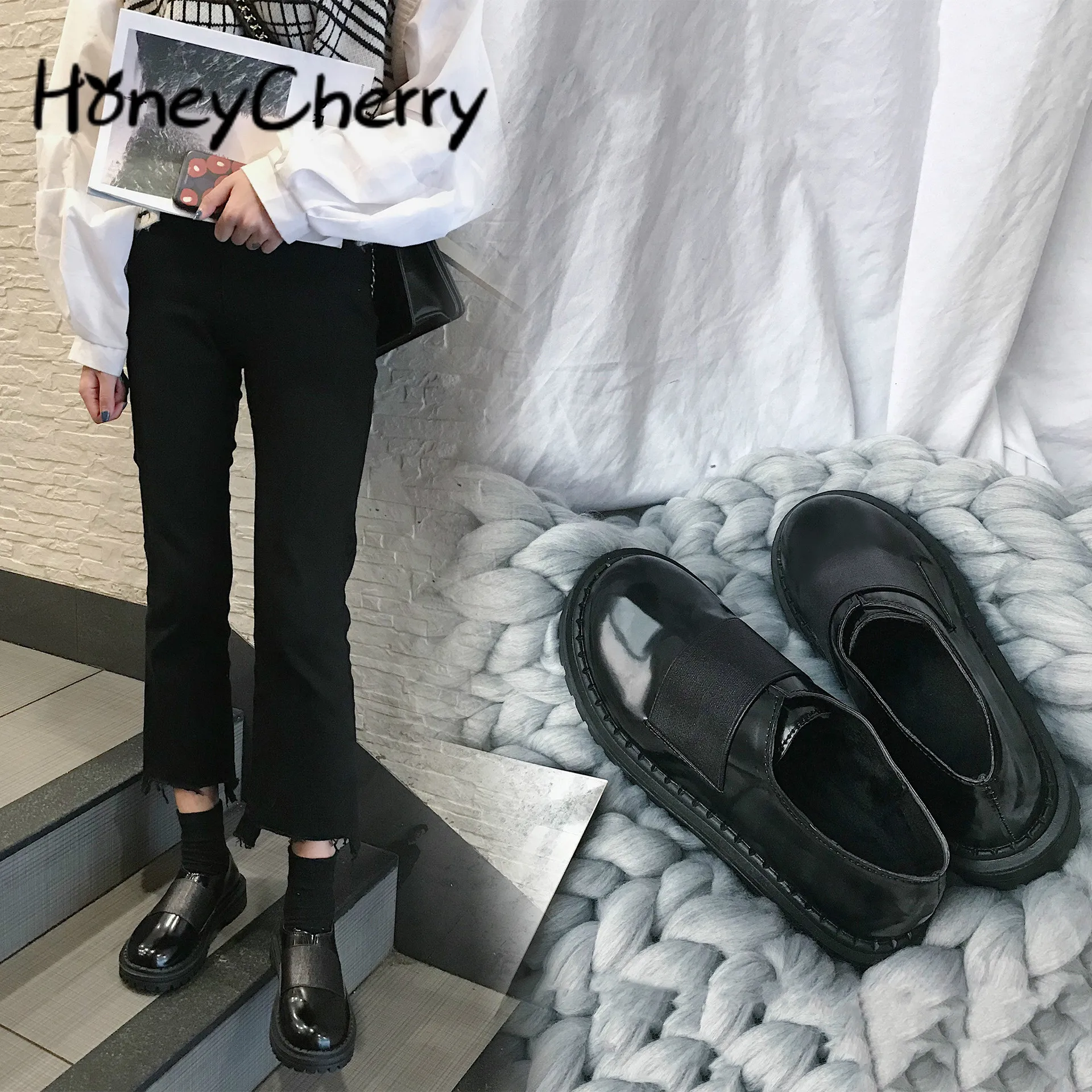 

Winter 2018 Small Leather Shoes women British College Style Retro Elastic Belt With Korean Edition Student Women's flat