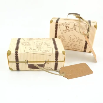 

50pcs Unique Travel Trunk Candy Box With Kraft Paper Gift Tags Rustic Wedding Favors and Gifts Marriage Souvenirs Favours