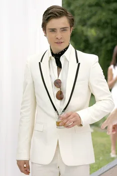 

2017 Latest Coat Pant Designs Champagne and Black Custom Wedding Suits for Men Peaked Lapel Blazer 2 Pieces Tuxedo Terno F