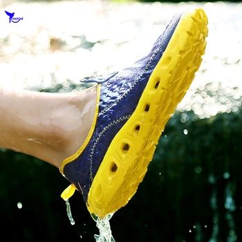 

Quick Dry Mesh Upper Mens Upstream Shoes 2019 Summer Beach Breathable Seaside Water Aqua Shoes Walking River Trekking Sneakers