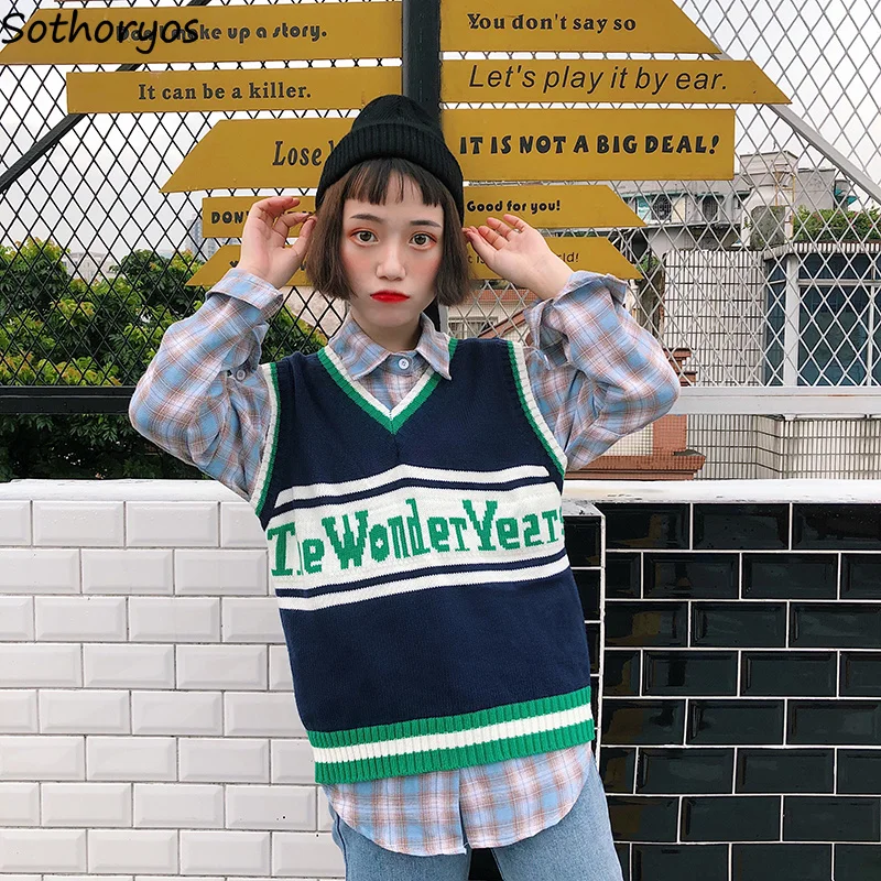 Vests Women 2018 Harajuku Retro Classic Knitted Printed Womens Waistcoats Korean Style V-neck Leisure Females Waistcoat Lovely Vests Women 2018 Harajuku Retro Classic Knitted Printed Womens Waistcoats Korean Style V-neck Leisure Females Waistcoat Lovely