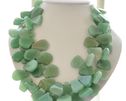 

Miss charm Jew1193 BEAUTIFUL 2strands 30mm green Flake jade emerald necklace