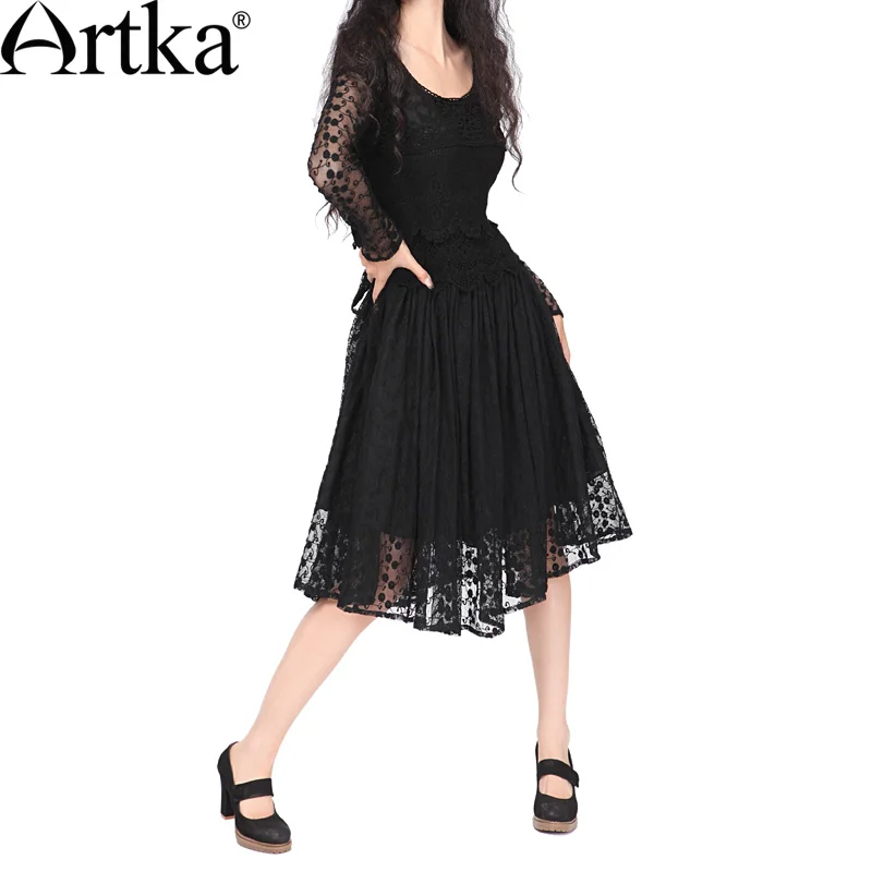 

ARTKA Women'S Work Style Vivian Romantic Embroidery Cutout Crochet Lace Slim Waist Formal Dress One-Piece Dress LA10125Q