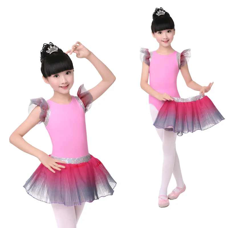 cute girls shinny performance