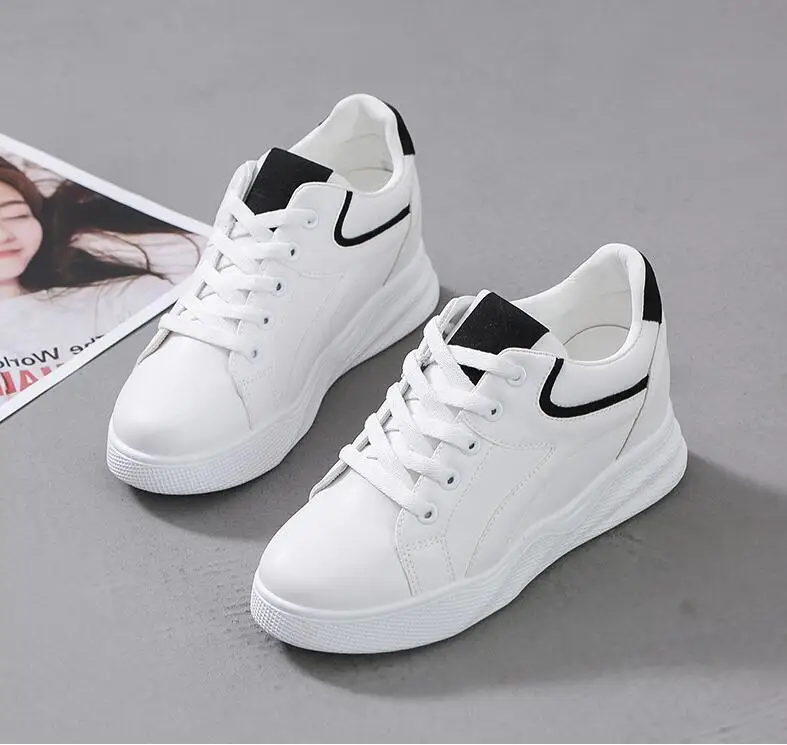 

New 2019 Fashion casual shoes Women Platform Shoes Women's Sneakers Brand Height Increasing Shoes Flat-bottomed white shoes
